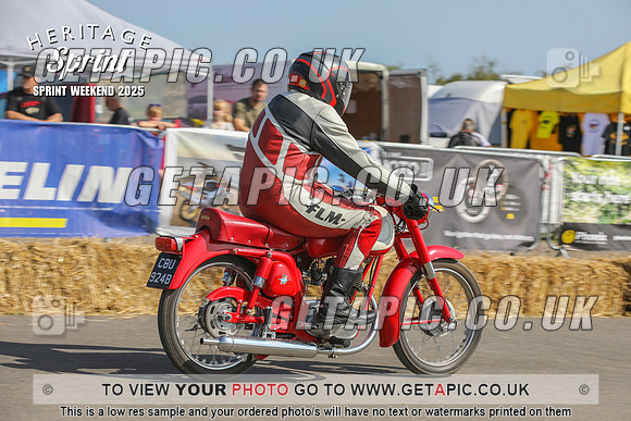 PP2508-2939-C_LOGO_ON_PHOTO