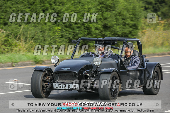 PP2508-1072_LOGO_ON_PHOTO