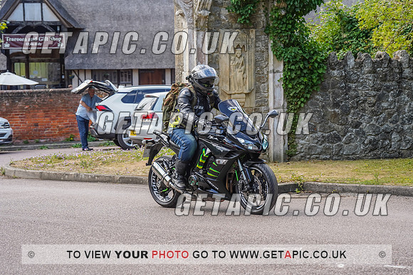 RS2207_5544