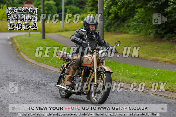 PR2407-852_LOGO_ON_PHOTO