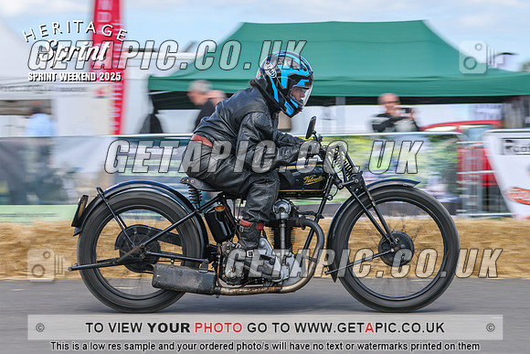 GP2508-4374-C_LOGO_ON_PHOTO