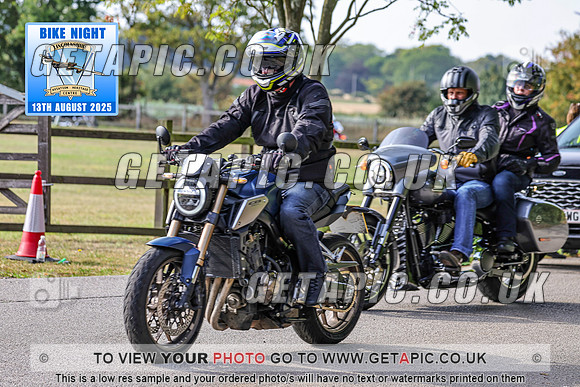 PR2508-07455_LOGO_ON_PHOTO