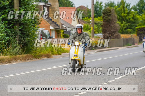 RS2207_10046