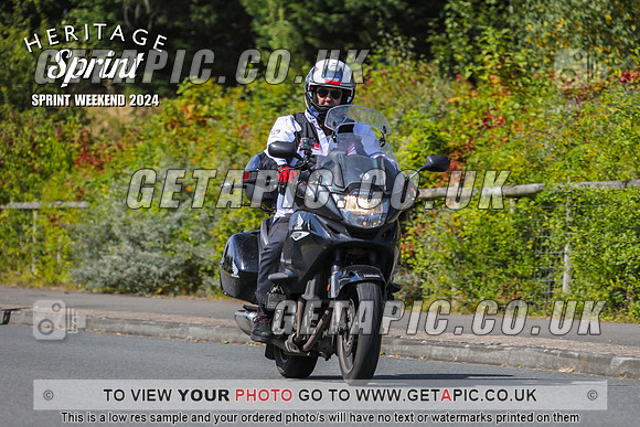 GP2408-1406-C_LOGO_ON_PHOTO