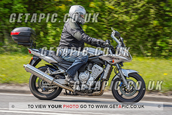 RS2204_12584