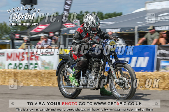 GP2508-4174-C_LOGO_ON_PHOTO