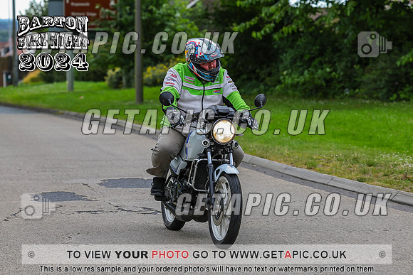 PR2407-9229_LOGO_ON_PHOTO