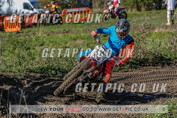 G1910_4176_E