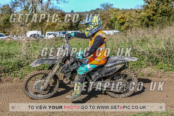 G1910_5173_E