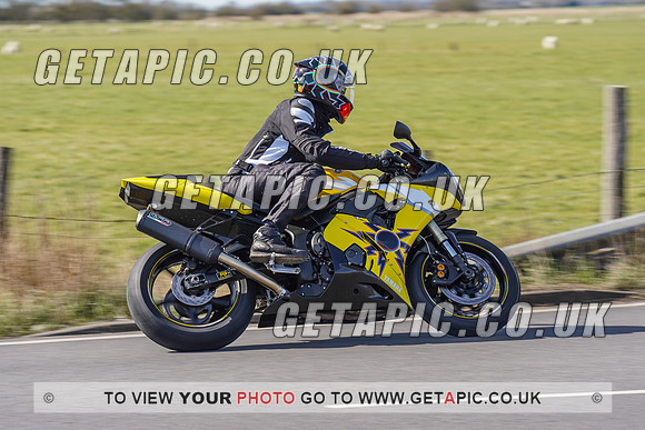RS2204_1133