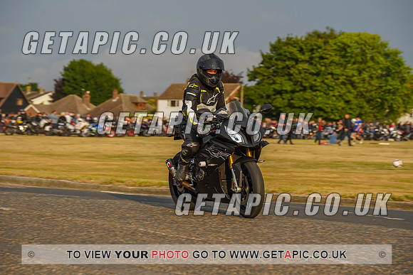 RS2207_8716