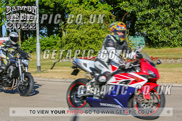 SB2207-13586_WITH_LOGO_ON_PHOTO