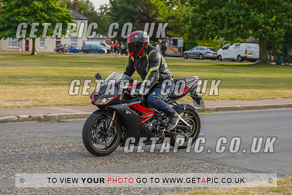 RS2207_8692