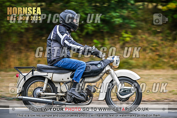 SJ2508-1130-C_LOGO_ON_PHOTO