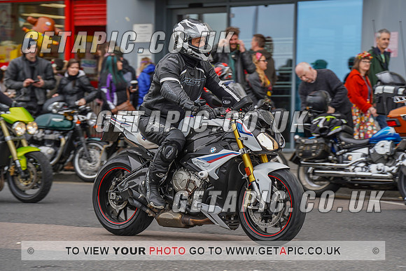 RS2205_8247