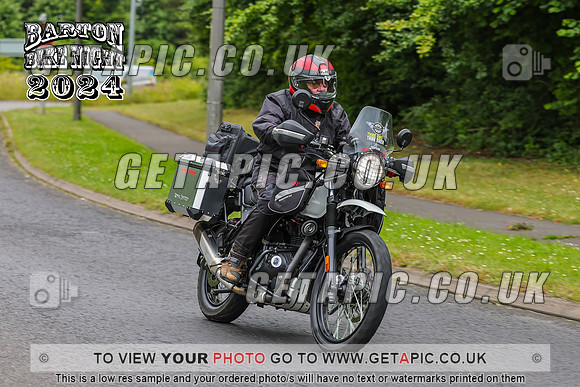 PR2407-152_LOGO_ON_PHOTO