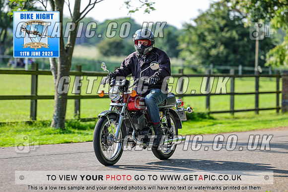 PR2506-03472_LOGO_ON_PHOTO