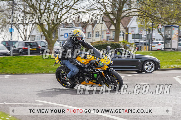 RS2204_10627