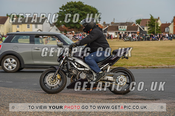 RS2207_8835