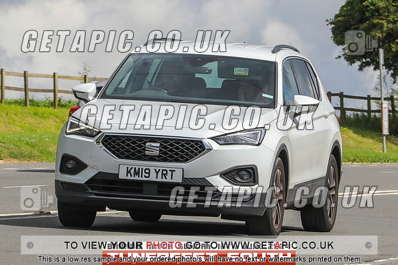 GP2406-10372-C_LOGO_ON_PHOTO