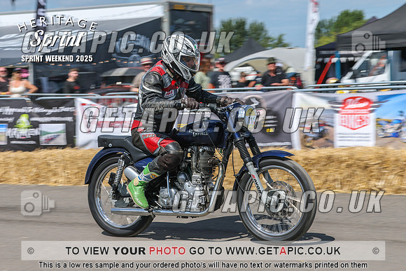 GP2508-4067-C_LOGO_ON_PHOTO