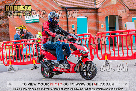 TW2508-181_LOGO_ON_PHOTO