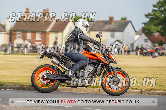 RS2207_7679