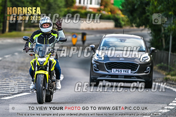 SJ2508-0940-C_LOGO_ON_PHOTO