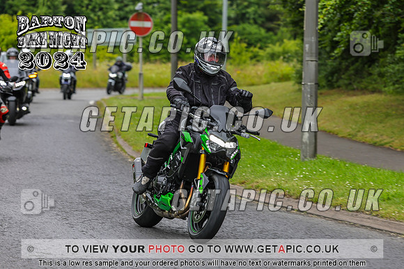 PR2407-450_LOGO_ON_PHOTO