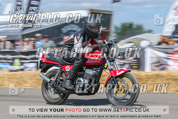 GP2508-3934_LOGO_ON_PHOTO