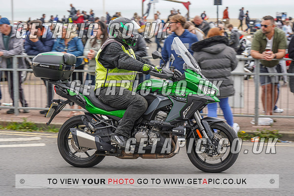 RS2205_12967