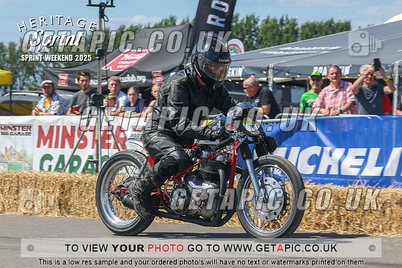 GP2508-5044-C_LOGO_ON_PHOTO