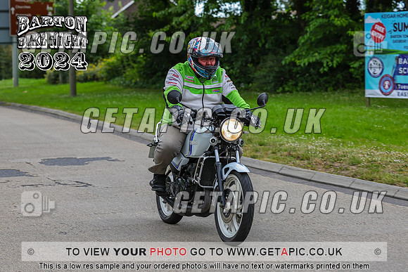 PR2407-9231_LOGO_ON_PHOTO