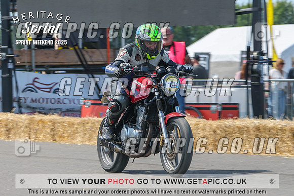 GP2508-5103-C_LOGO_ON_PHOTO