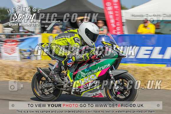 PP2508-2860_LOGO_ON_PHOTO