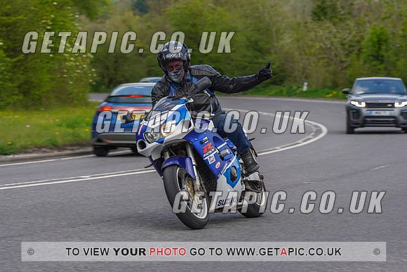 RS2204_12087