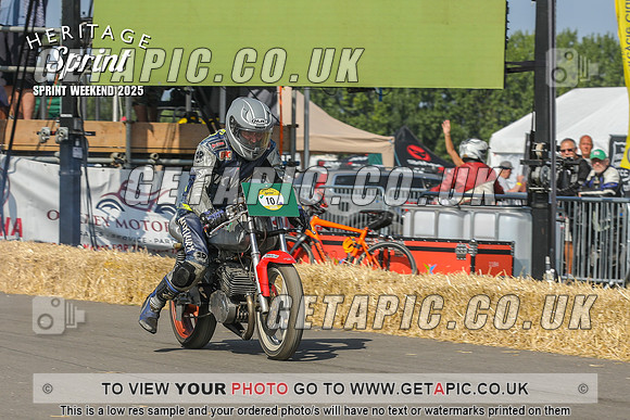 PP2508-3548_LOGO_ON_PHOTO