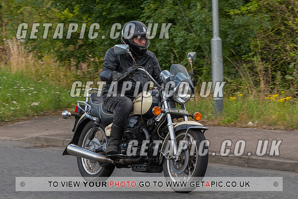 AH0820_-30510