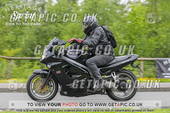 GP2406-2082-C_LOGO_ON_PHOTO