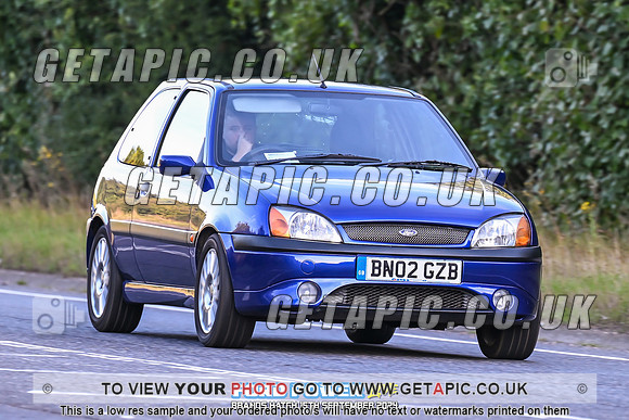SH2409-1138-C_LOGO_ON_PHOTO