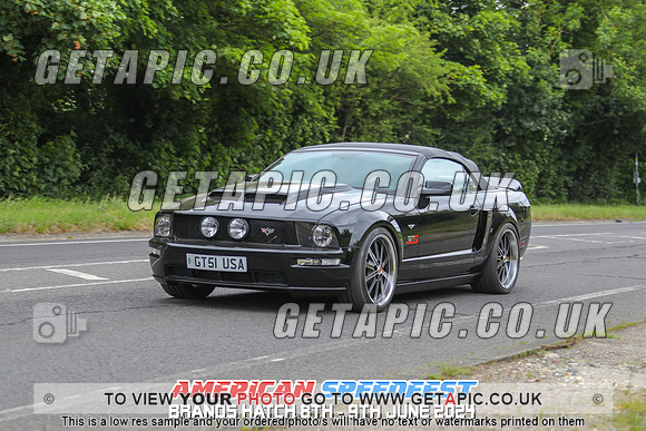GP2406-6513_LOGO_ON_PHOTO