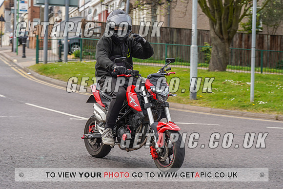 RS2204_9033