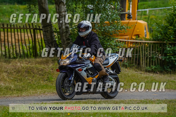 RS2207_1520