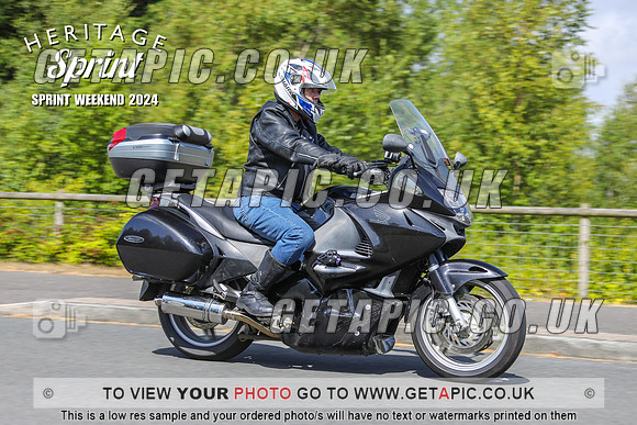 GP2408-1412-C_LOGO_ON_PHOTO