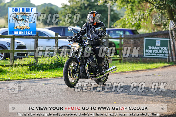 PR2506-08454_LOGO_ON_PHOTO