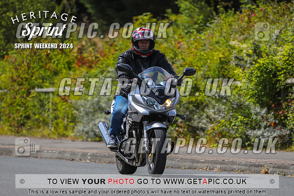 GP2408-2211-C_LOGO_ON_PHOTO