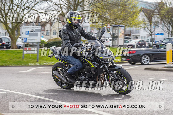 RS2204_10631