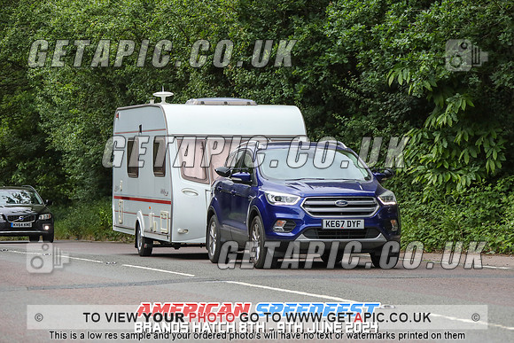 GP2406-10159_LOGO_ON_PHOTO
