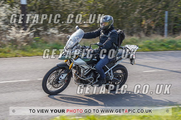 RS2203_4642