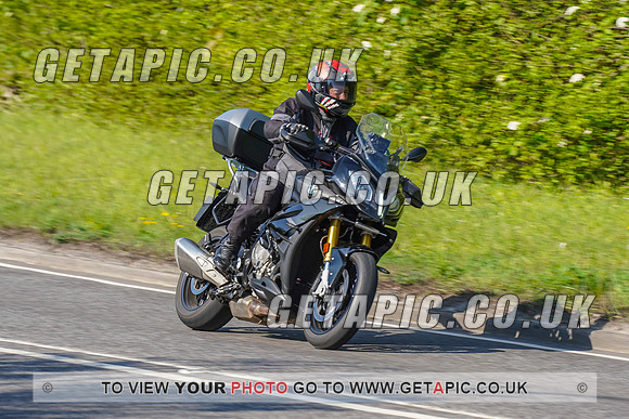 RS2204_11055